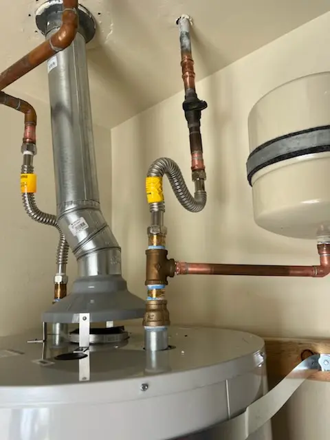 Water heater installation and plumbing repair in Miami